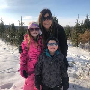 Meet your Posher, Stephanie